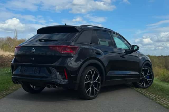 Volkswagen T-Roc (2023) thumbnail 6