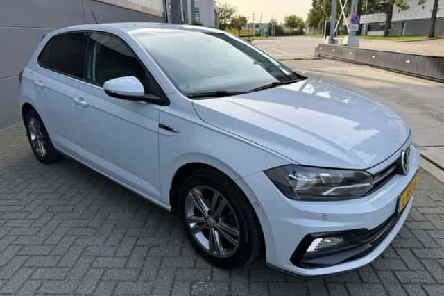 Volkswagen Polo (2021) thumbnail 4