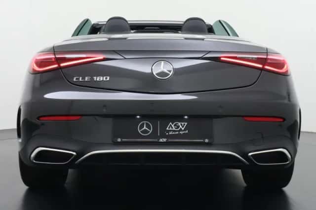 Mercedes-Benz CLE (2025) thumbnail 6