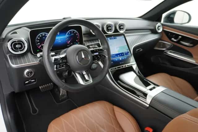 Mercedes-Benz CLE (2024) thumbnail 2