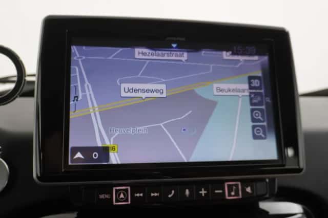 Mercedes-Benz G-Klasse (2018) thumbnail 4