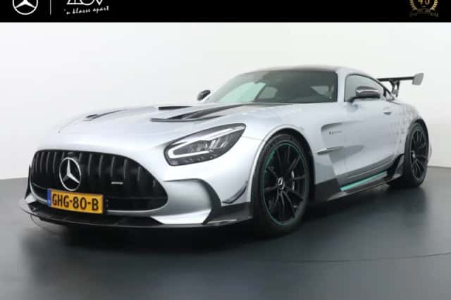 Mercedes-Benz AMG GT (2022) thumbnail 1