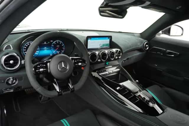 Mercedes-Benz AMG GT (2022) thumbnail 2
