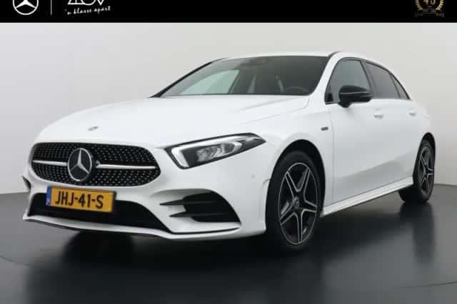 Mercedes-Benz A-Klasse (2020) thumbnail 1