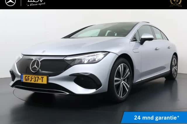Mercedes-Benz EQE (2024) thumbnail 1