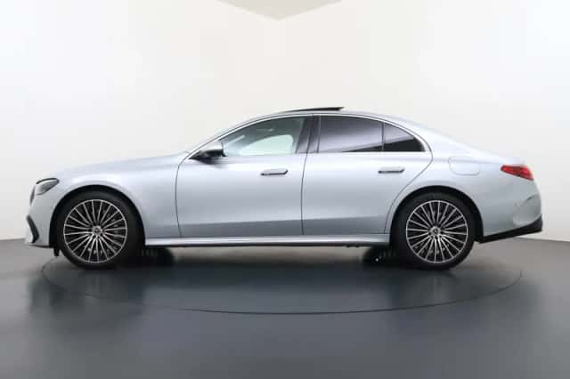 Mercedes-Benz E-Klasse (2025) thumbnail 3