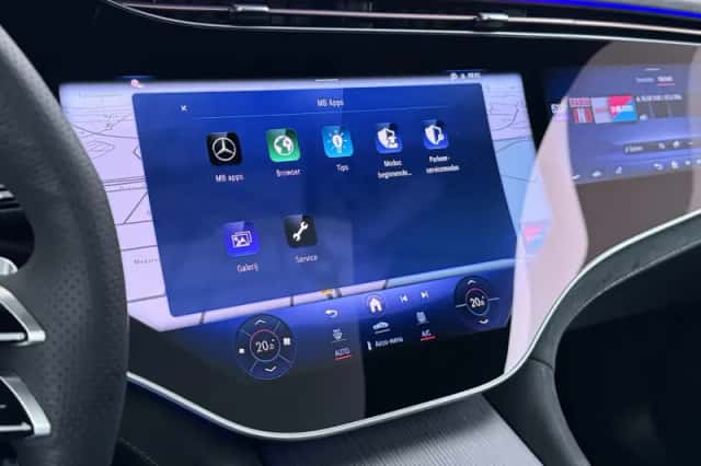 Mercedes-Benz EQE (2025) thumbnail 6