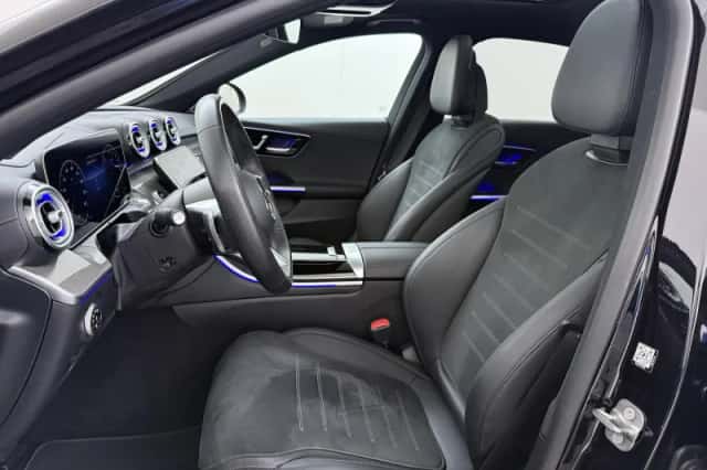 Mercedes-Benz C-Klasse (2025) thumbnail 2