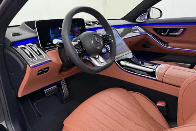Mercedes-Benz S-Klasse (2025) thumbnail 2