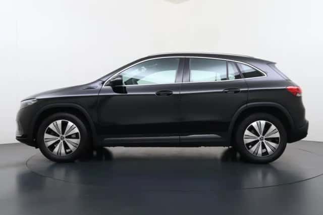 Mercedes-Benz EQA (2022) thumbnail 3