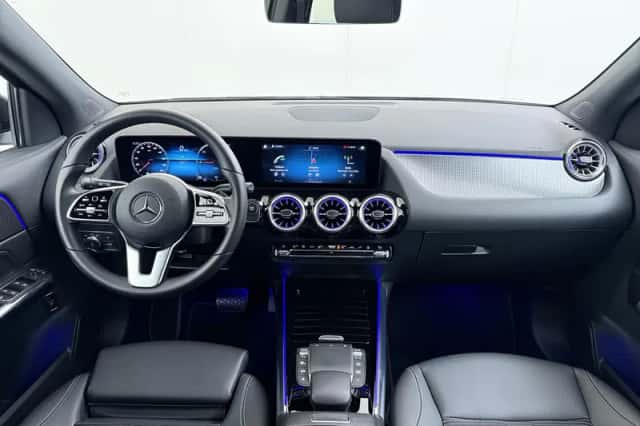 Mercedes-Benz EQA (2022) thumbnail 6