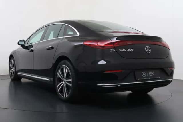 Mercedes-Benz EQE (2025) thumbnail 3