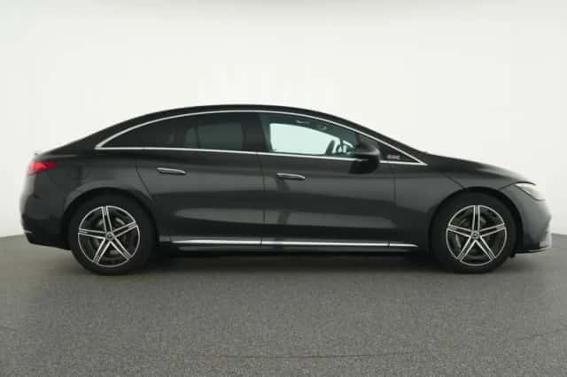 Mercedes-Benz EQE (2025) thumbnail 4