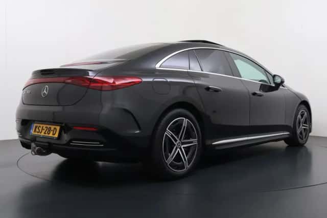 Mercedes-Benz EQE (2025) thumbnail 5