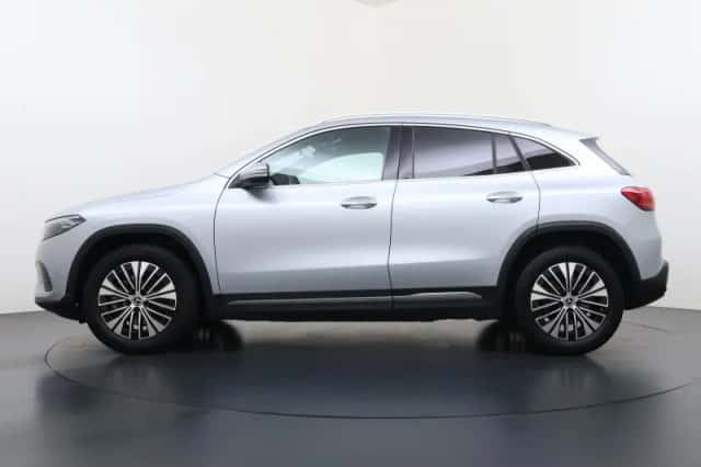 Mercedes-Benz EQA (2024) thumbnail 3