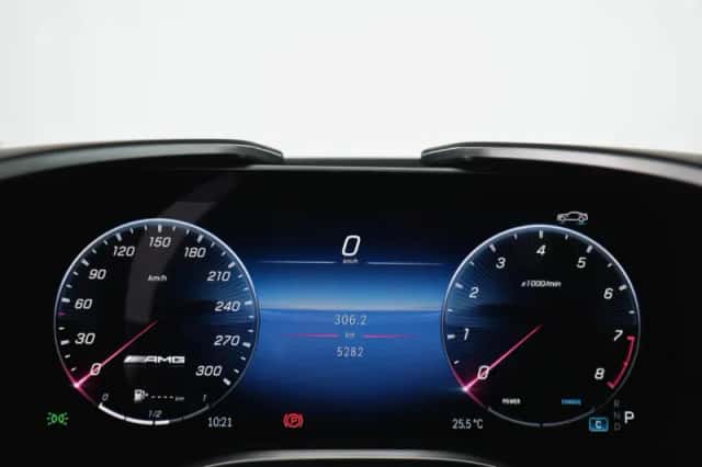 Mercedes-Benz AMG GT (2025) thumbnail 6