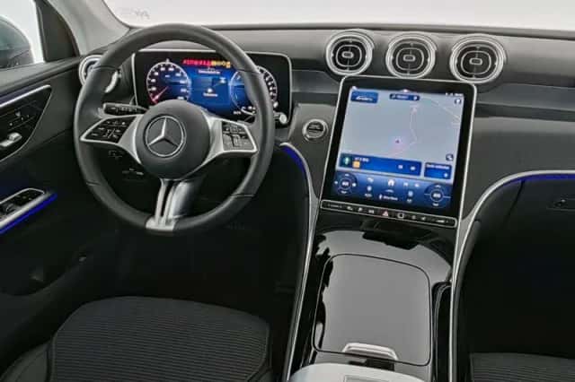 Mercedes-Benz GLC-Klasse (2025) thumbnail 2