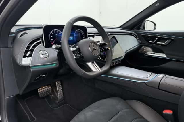 Mercedes-Benz E-Klasse (2025) thumbnail 2