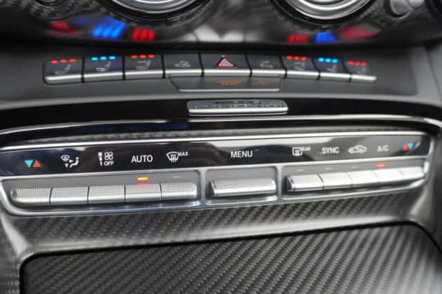 Mercedes-Benz AMG GT (2020) thumbnail 57