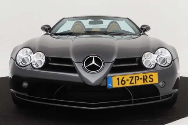 Mercedes-Benz SLR (2008) thumbnail 11