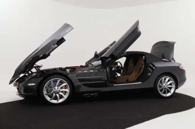 Mercedes-Benz SLR (2008) thumbnail 13