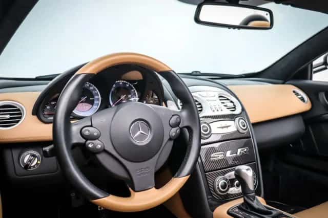Mercedes-Benz SLR (2008) thumbnail 19