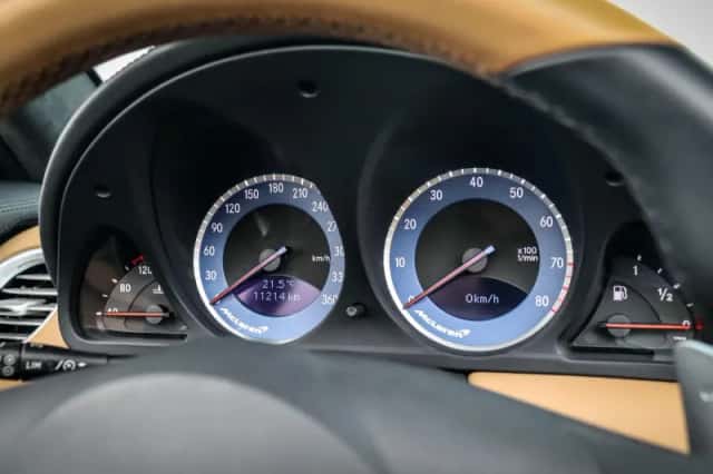 Mercedes-Benz SLR (2008) thumbnail 22