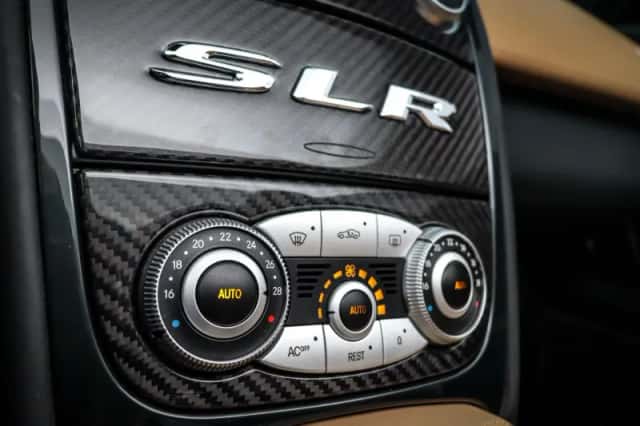 Mercedes-Benz SLR (2008) thumbnail 27