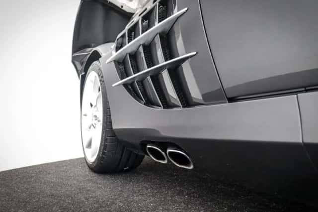 Mercedes-Benz SLR (2008) thumbnail 35