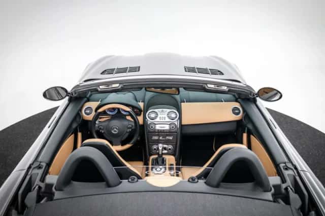 Mercedes-Benz SLR (2008) thumbnail 8