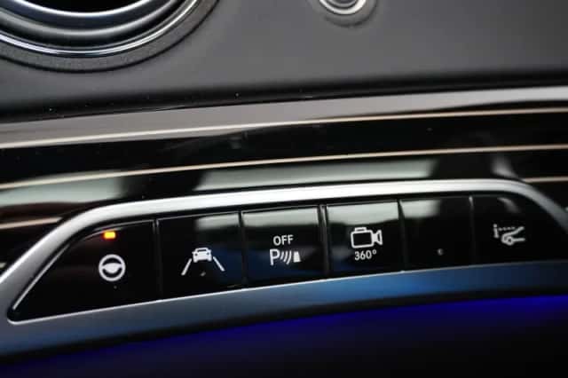 Mercedes-Benz S-Klasse (2017) thumbnail 44