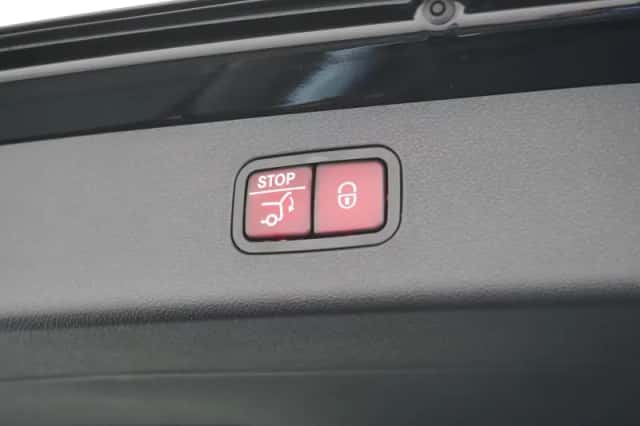 Mercedes-Benz E-Klasse (2024) thumbnail 17
