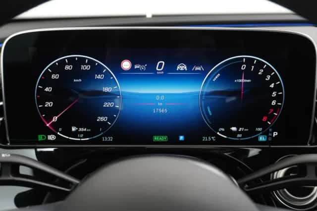 Mercedes-Benz E-Klasse (2024) thumbnail 36