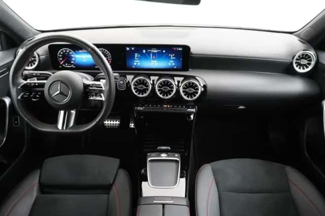 Mercedes-Benz A-Klasse (2024) thumbnail 4
