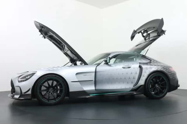 Mercedes-Benz AMG GT (2022) thumbnail 11