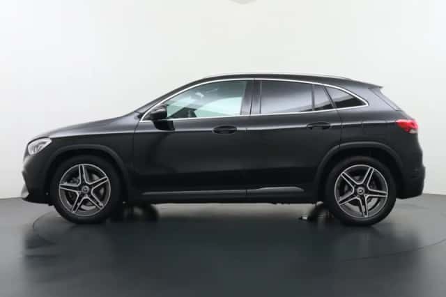 Mercedes-Benz GLA-Klasse (2020) thumbnail 3