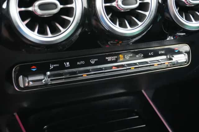 Mercedes-Benz GLA-Klasse (2020) thumbnail 46
