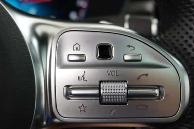 Mercedes-Benz C-Klasse (2021) thumbnail 33
