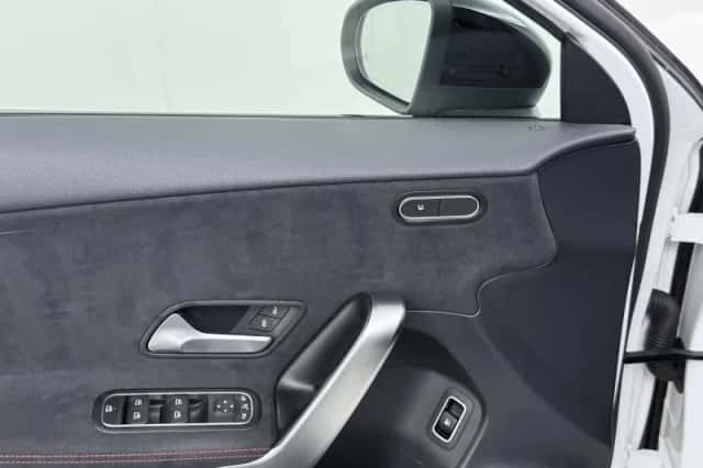 Mercedes-Benz A-Klasse (2020) thumbnail 4