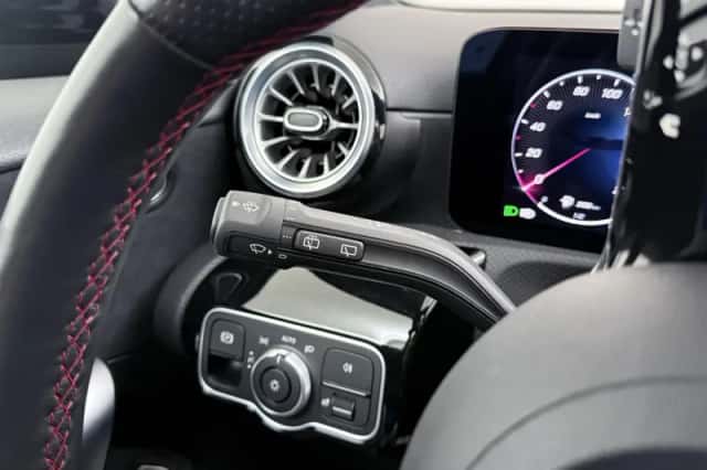 Mercedes-Benz A-Klasse (2024) thumbnail 32