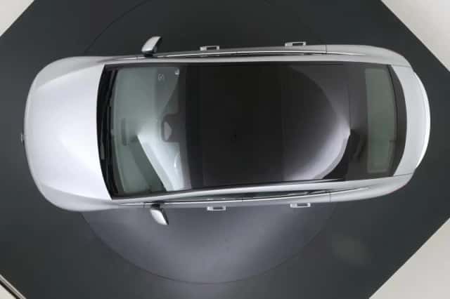 Mercedes-Benz EQE (2024) thumbnail 13