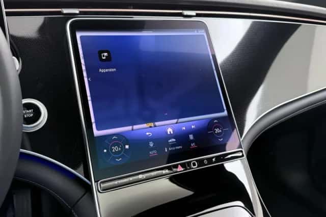 Mercedes-Benz EQE (2024) thumbnail 38