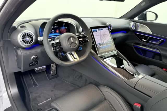 Mercedes-Benz AMG GT (2025) thumbnail 26
