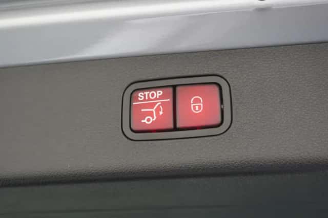 Mercedes-Benz E-Klasse (2024) thumbnail 19