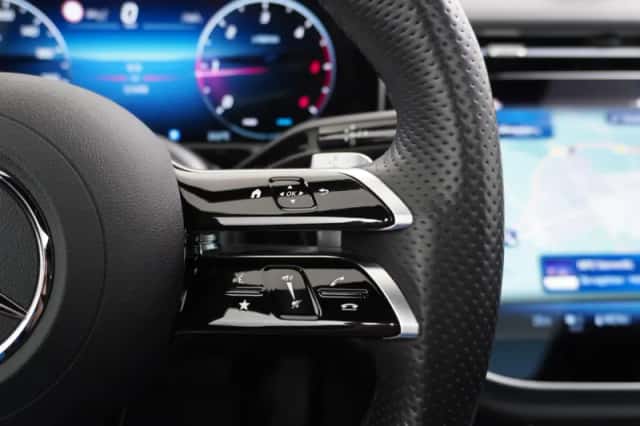 Mercedes-Benz E-Klasse (2024) thumbnail 36