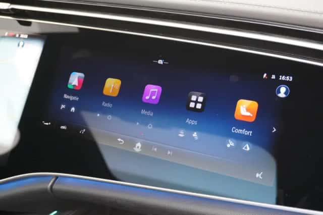 Mercedes-Benz E-Klasse (2024) thumbnail 50