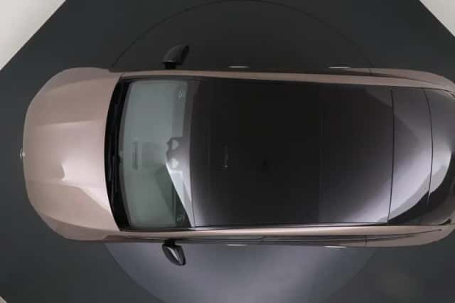 Mercedes-Benz EQE (2025) thumbnail 15