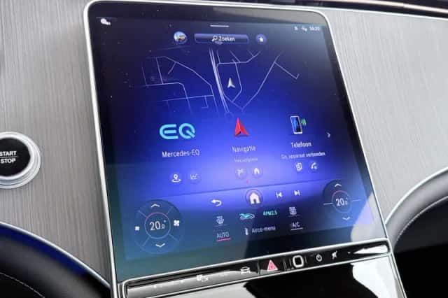 Mercedes-Benz EQE (2025) thumbnail 39