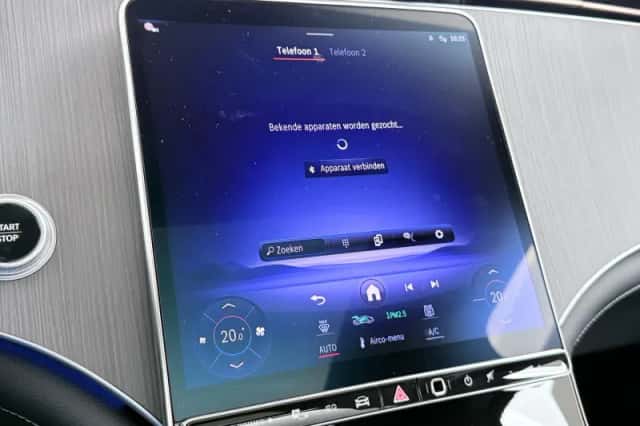 Mercedes-Benz EQE (2025) thumbnail 43