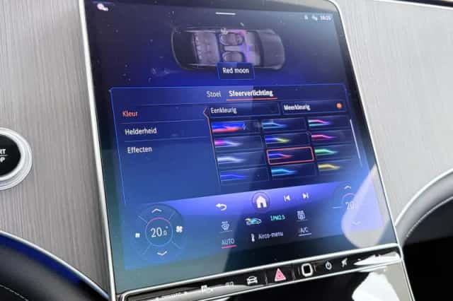 Mercedes-Benz EQE (2025) thumbnail 47